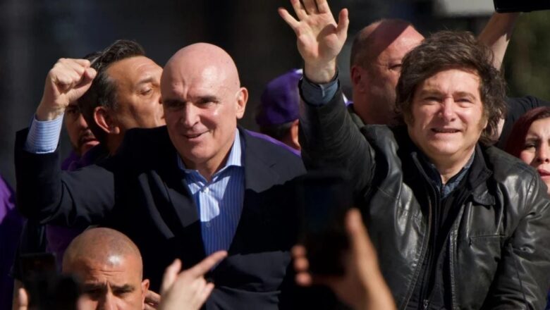 Javier Milei respaldó a José Luis Espert: «Fue una operación política e infame»