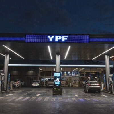 Aumento de nafta: YPF aplica una suba del 1%, pero congelará los precios por 45 días más