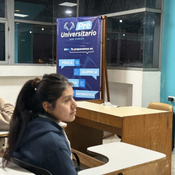 EL MUNICIPIO SAN CARLOS PREPARA GRATUITAMENTE A ESTUDIANTES PARA UN NIVEL SUPERIOR DE ESTUDIOS