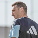 La Selección argentina ya está en Kansas: primer entrenamiento bajo un calor agobiante